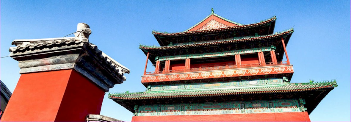 Visit the majestic buildings of old Beijing!